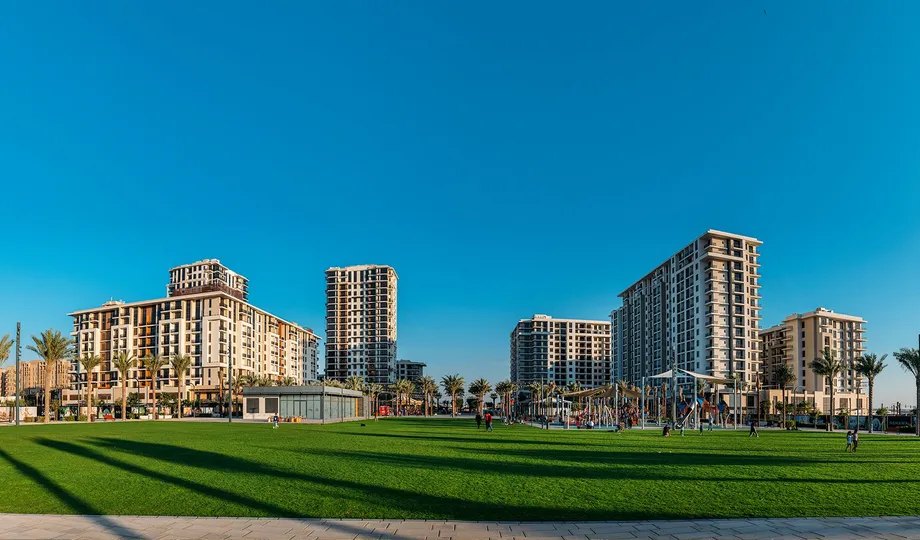 Gateway, a development in JVC (Jumeirah Village Circle), Dubai, photo 3