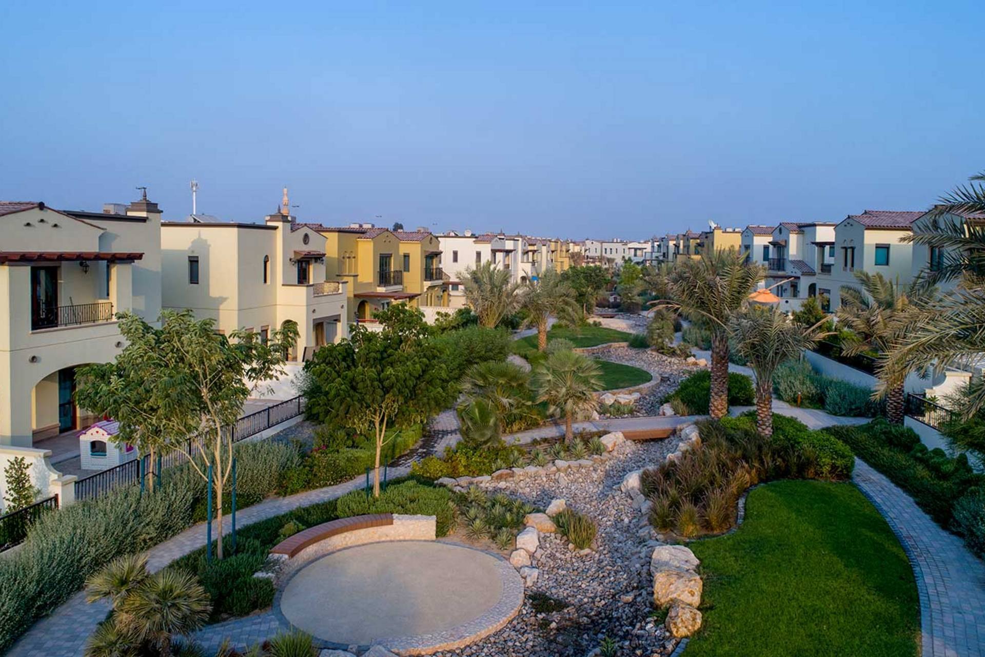 Mushrif Village, a development in Mirdif, Dubai, photo 3