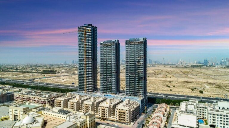 Bloom Towers, a development in JVC (Jumeirah Village Circle), Dubai, photo 3