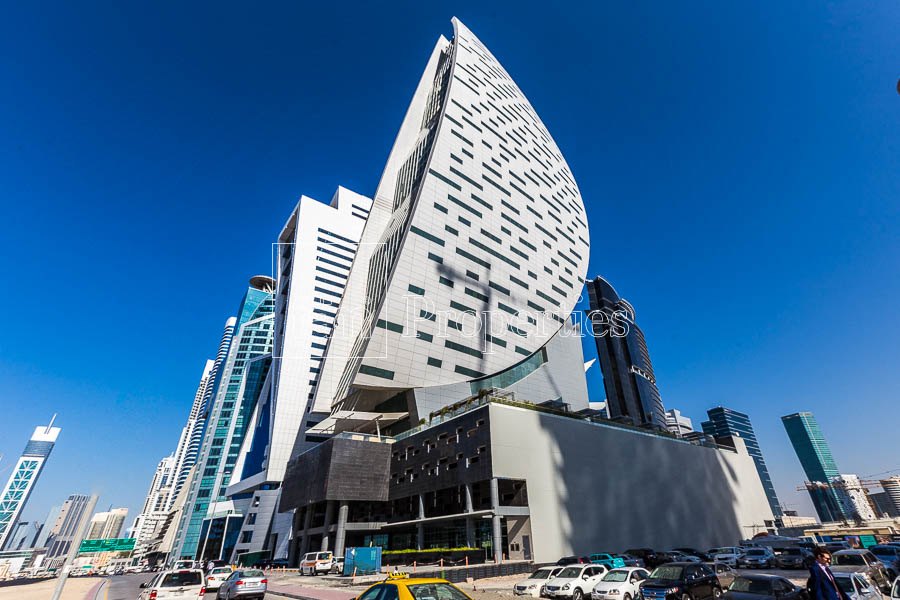 SHETH ESTATE INTERNATIONAL "Iris Bay", a development in Dubai