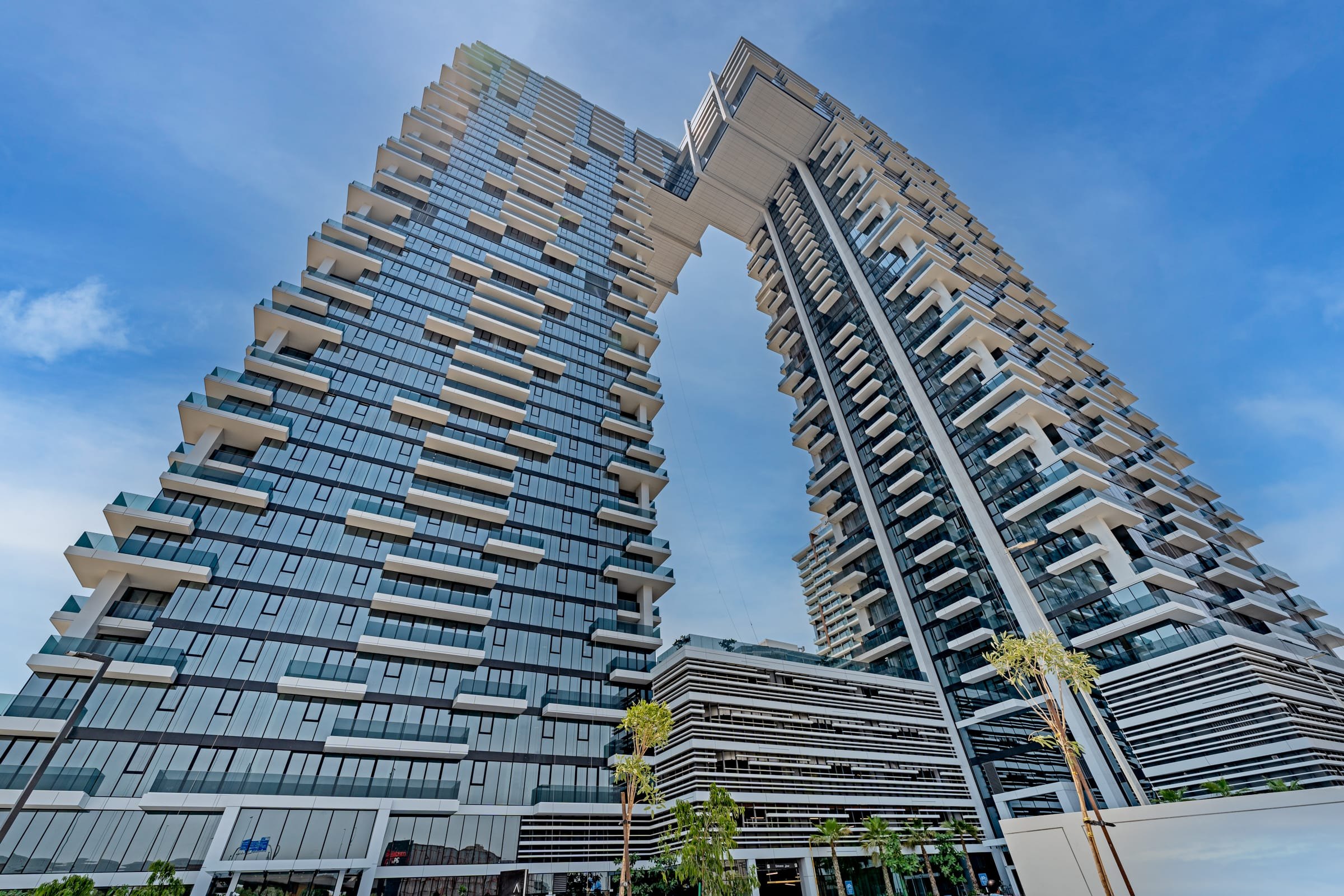 1 Residences, a development in Al Kifaf, Dubai, photo 2