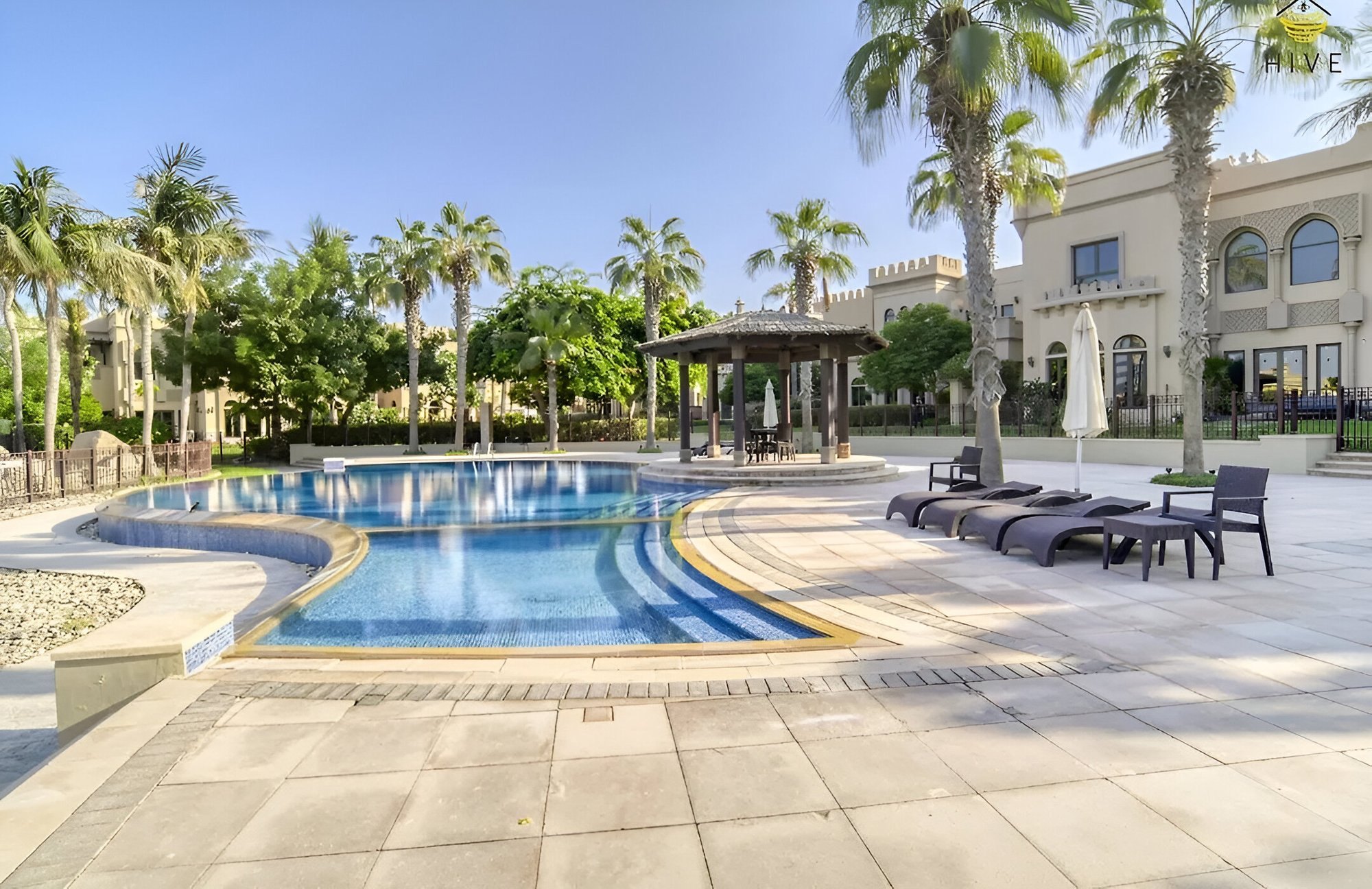 Canal Cove Villas, a development in Palm Jumeirah, Dubai, photo 2