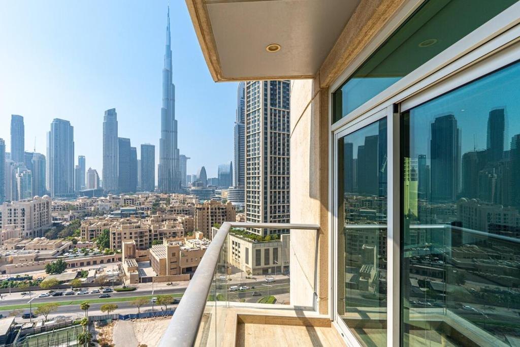 Burj Views, a development in Arjan, Dubai, photo 3